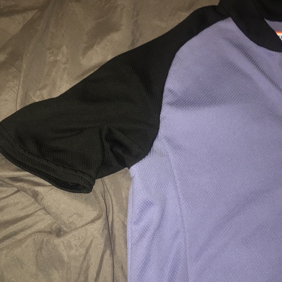 Performance Top - Picture 4 of 7